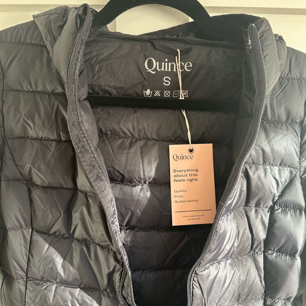 Women's Black Quilted Jacket - Picture 2 of 6